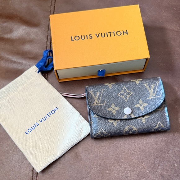 Louis Vuitton Monogram Rosalie Wallet - Picture 1 of 8